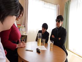 団地母子家庭ふたりぼっち かおりちゃん♂ りおママ♀ 禁断の愛に魅せられて　サンプル画像07